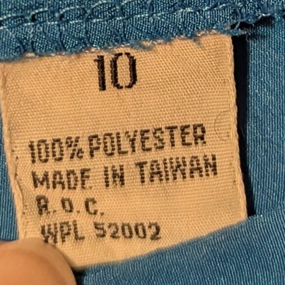 Vintage Liz Claiborne Aqua women's Silky Pull-Over Blouse Size 10 - Picture 7 of 9